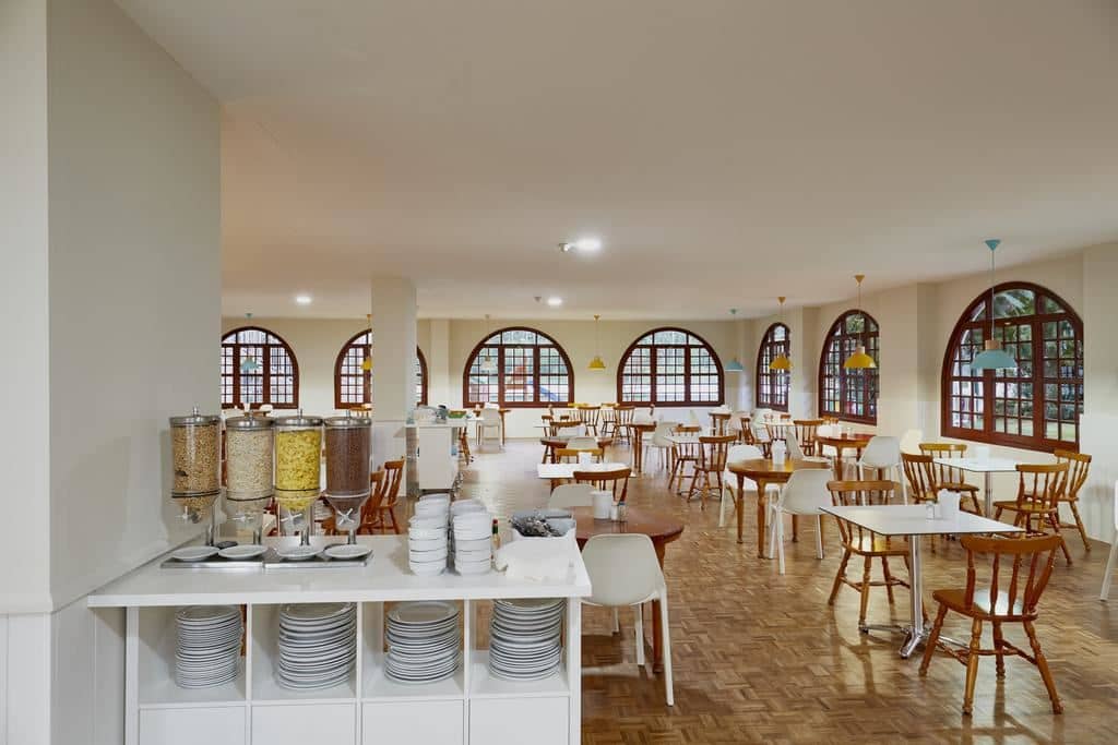 restaurants-restaurants