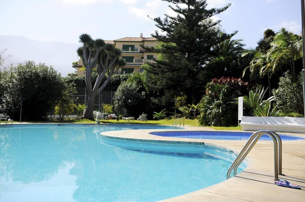 pools-pools