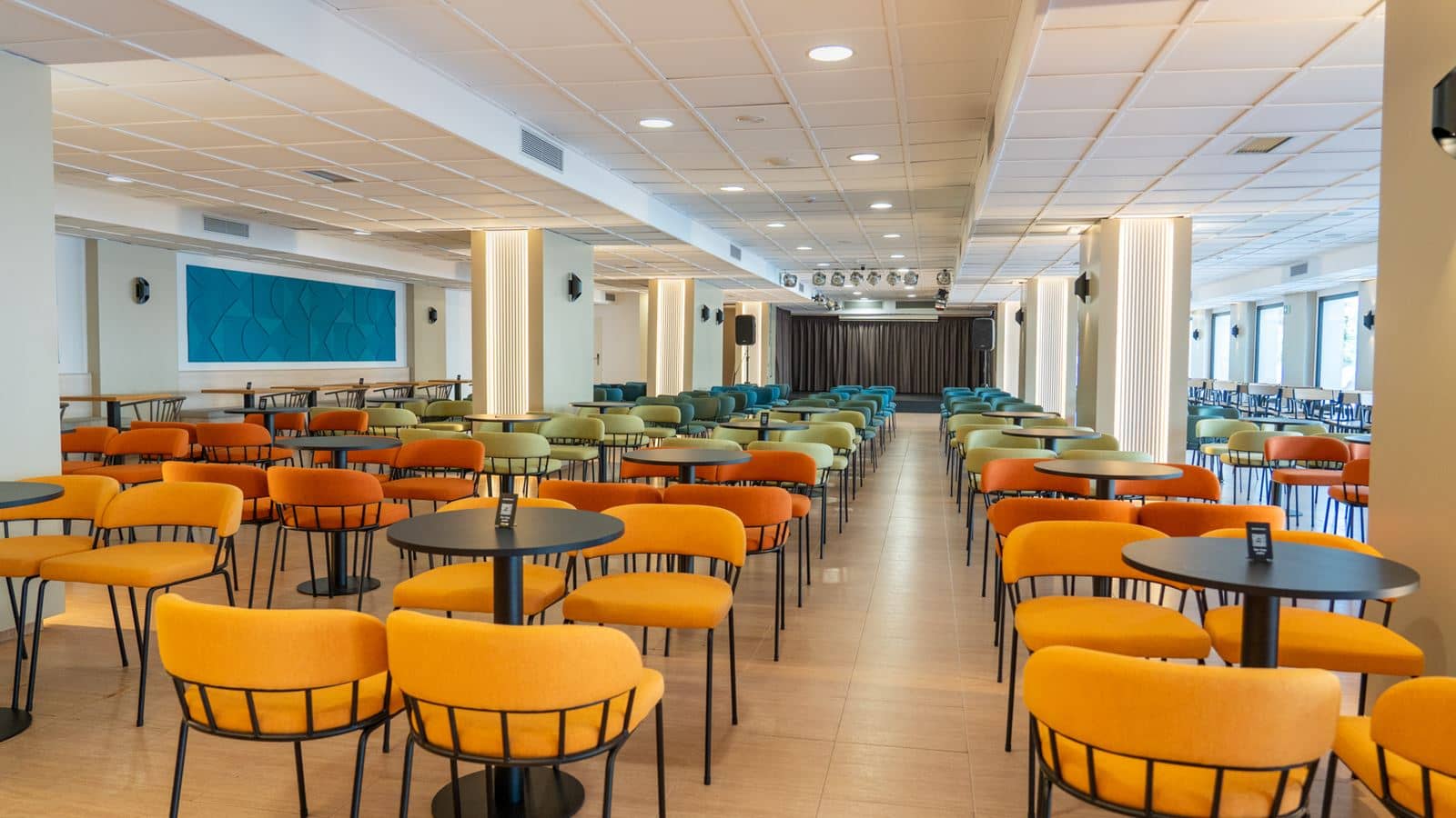 bars-main-bar