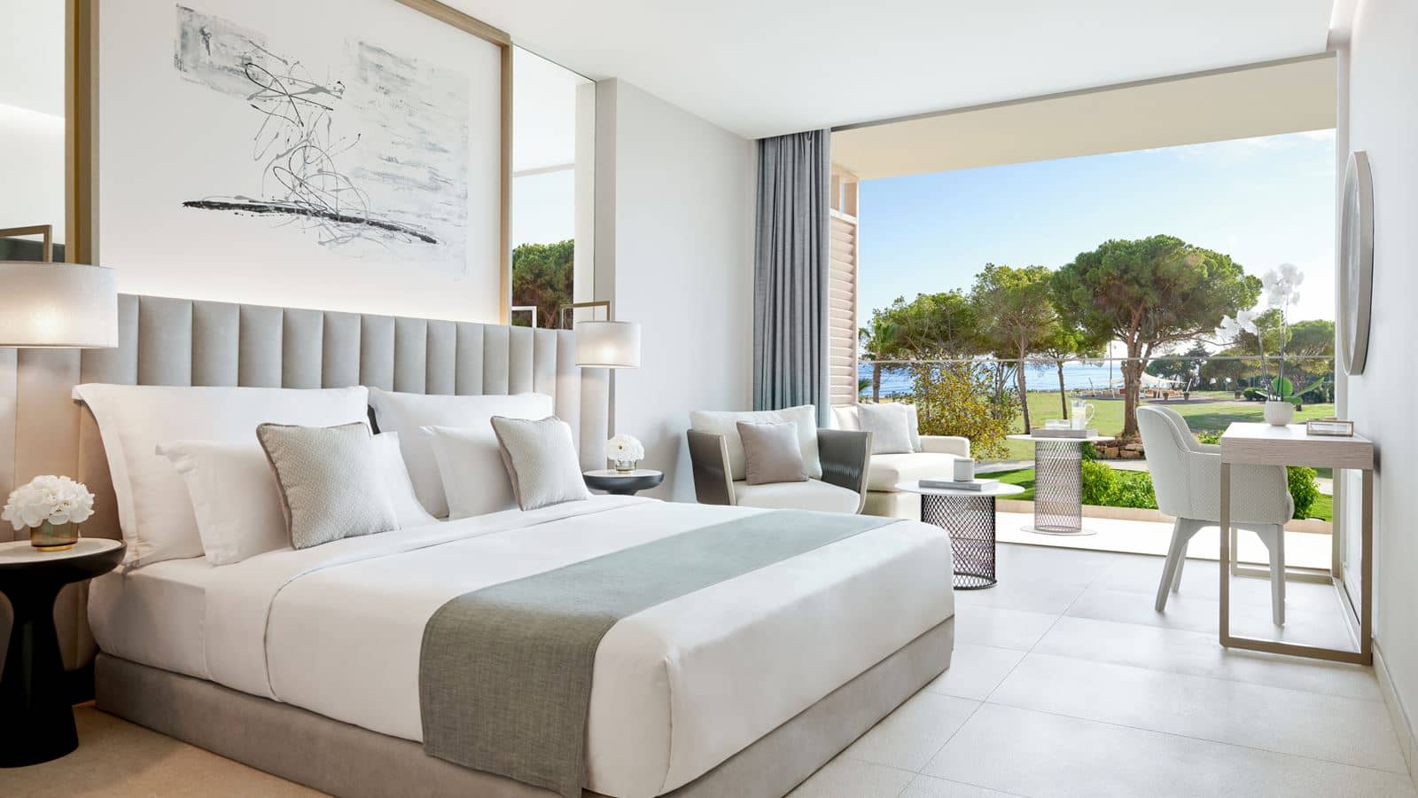 rooms-superior-double-room-side-sea-view