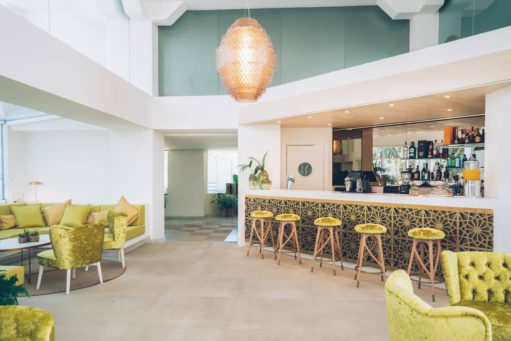 bars-lobby-bar