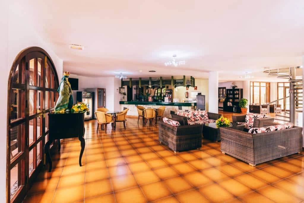 bars-lobby-bar