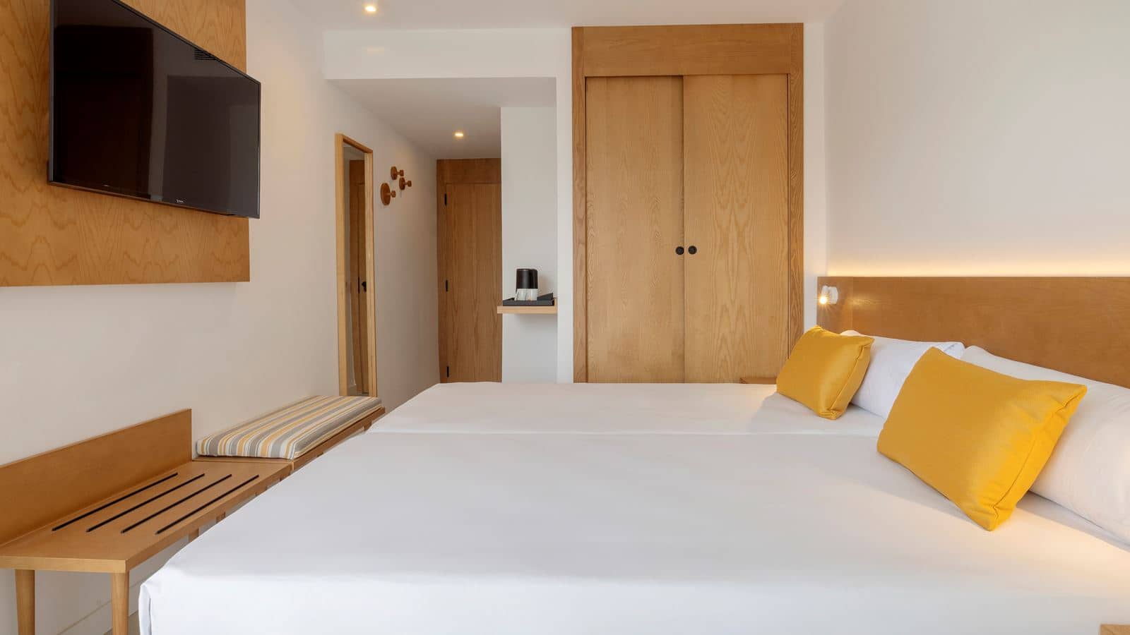 rooms-room-double