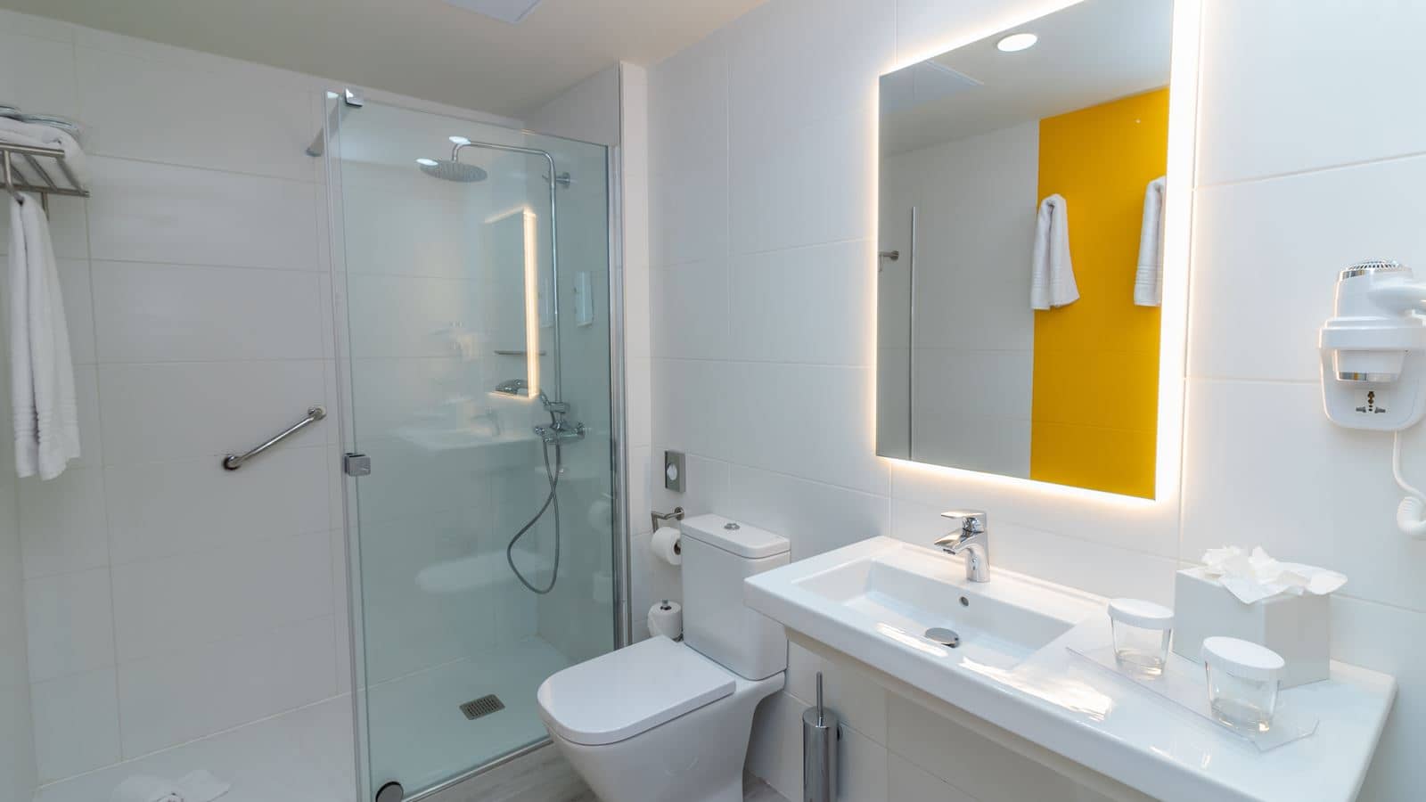 rooms-standard-room