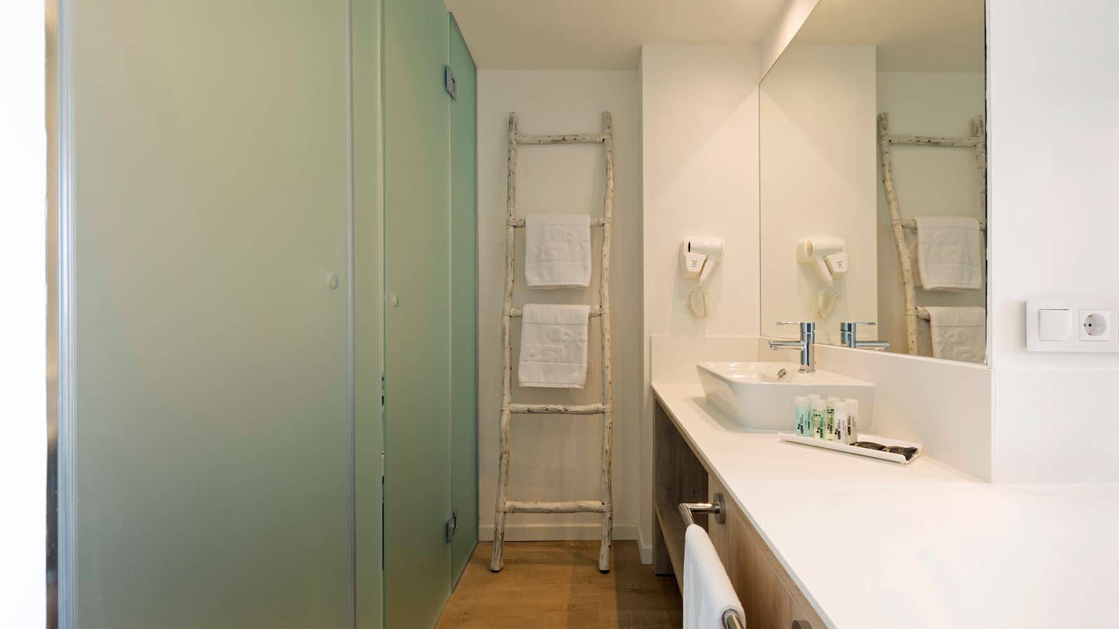 rooms-double-superior-sea-view