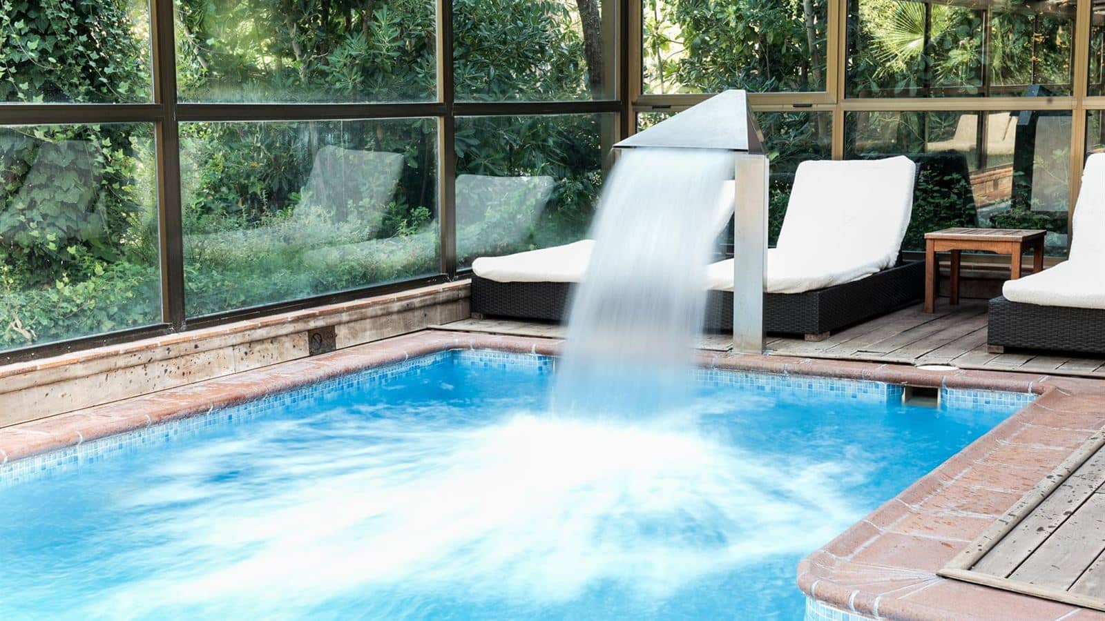 pools-indoor-pool