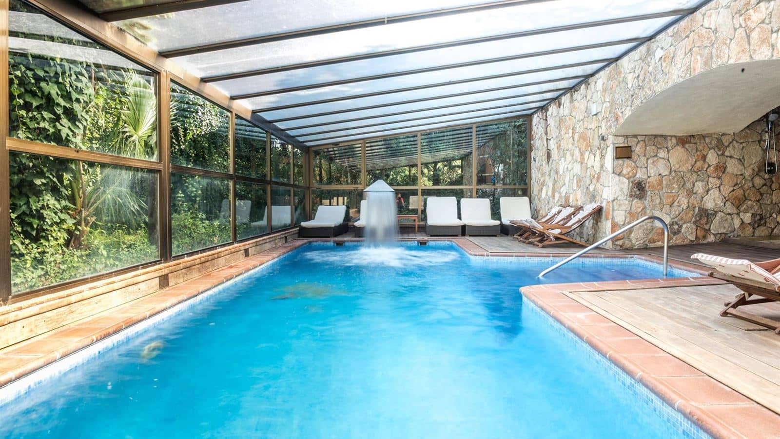 pools-indoor-pool
