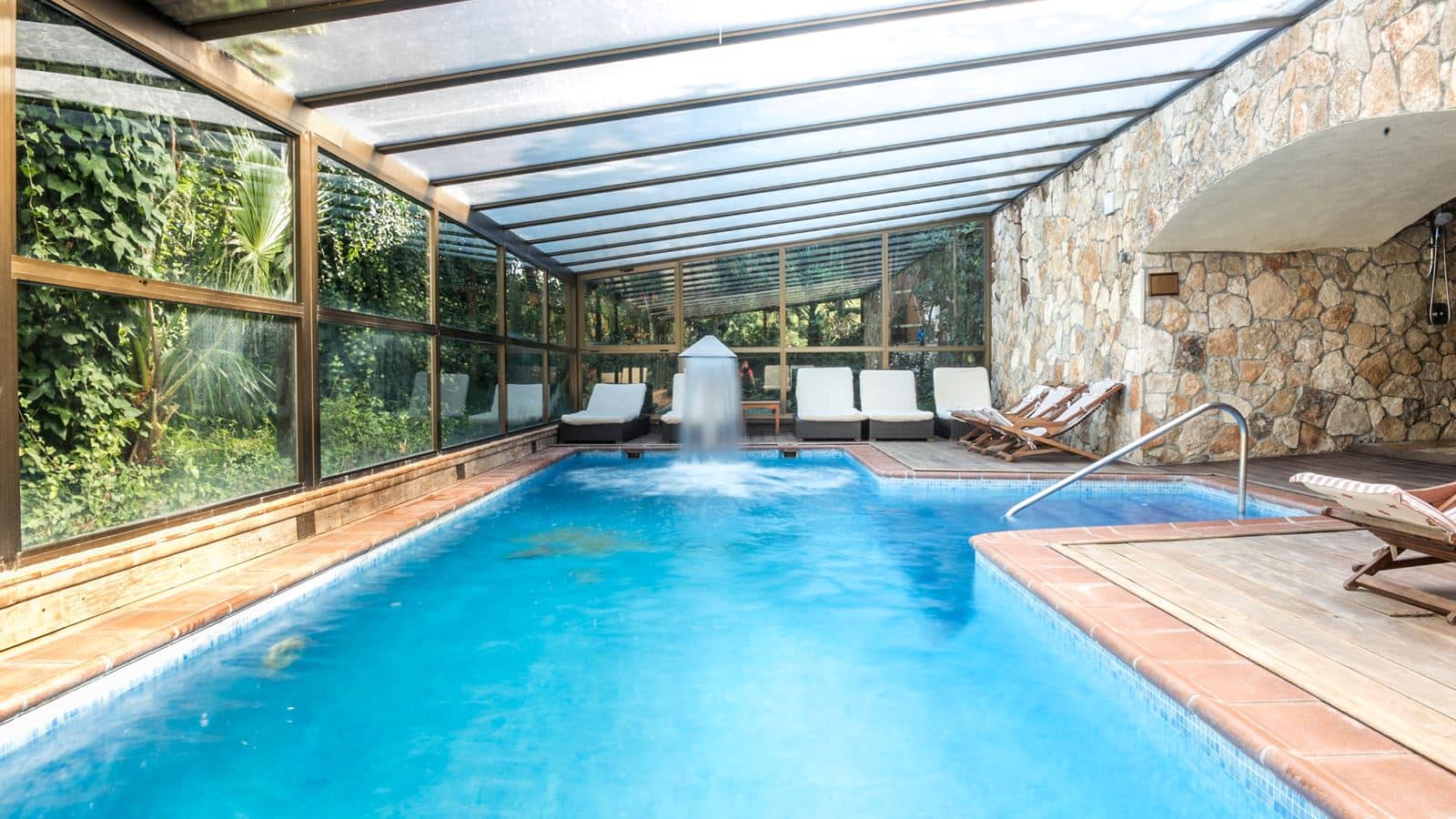 pools-indoor-pool