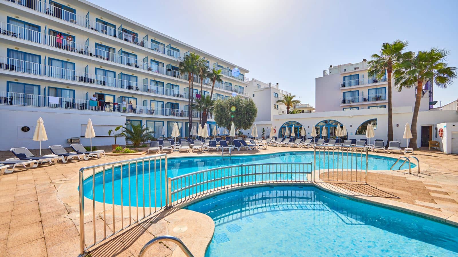 pools-outdoor-pool