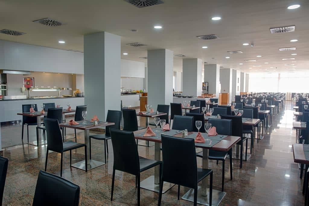 restaurants-buffet-restaurant