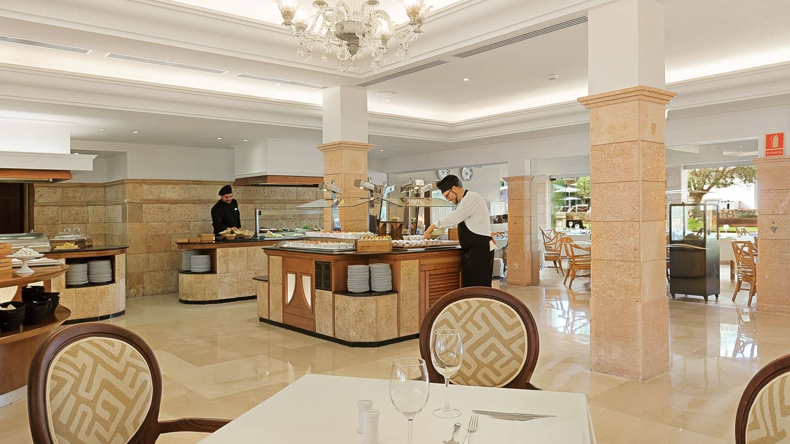 restaurants-main-restaurant