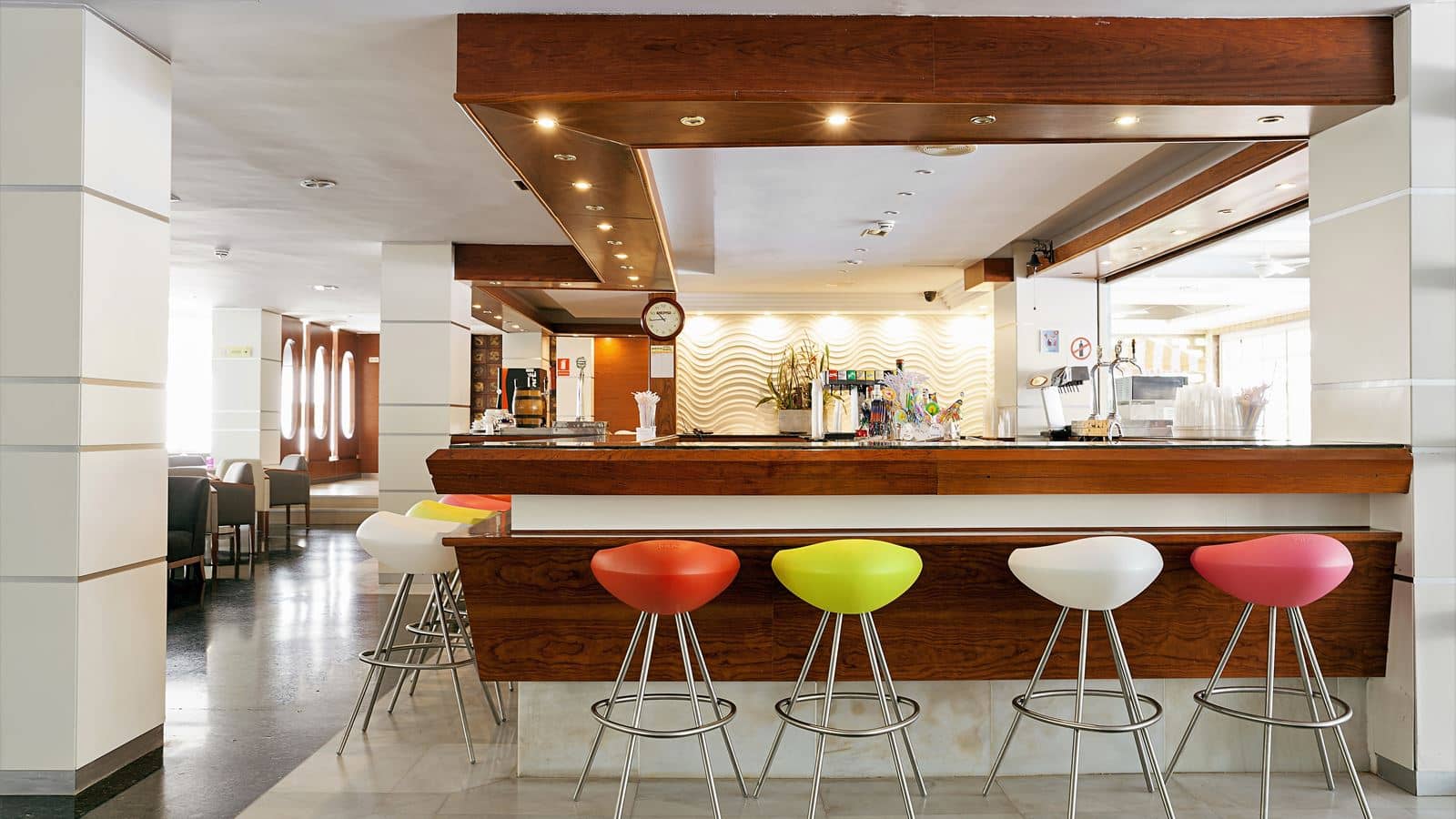 restaurants-bar