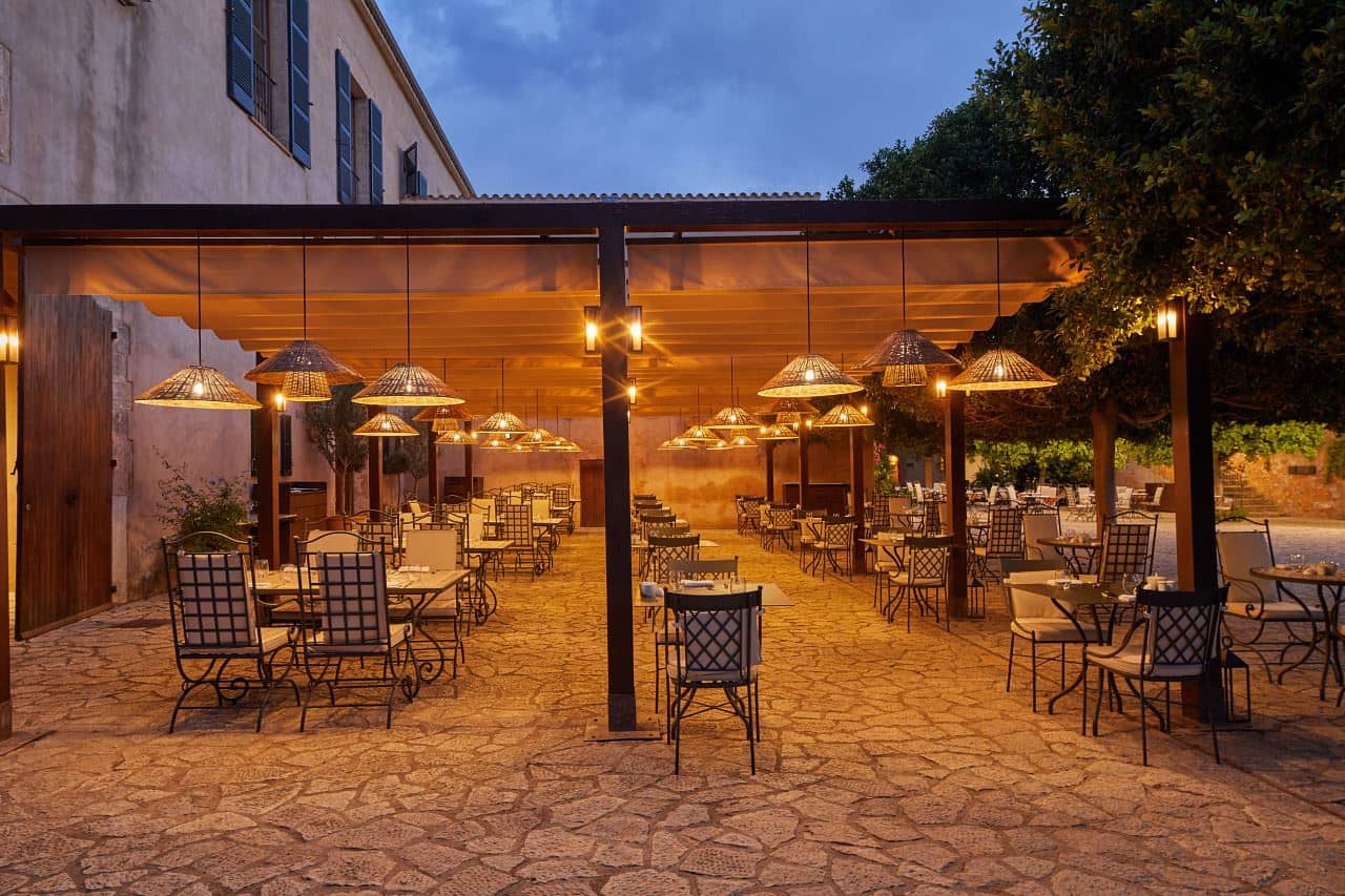 restaurants-
