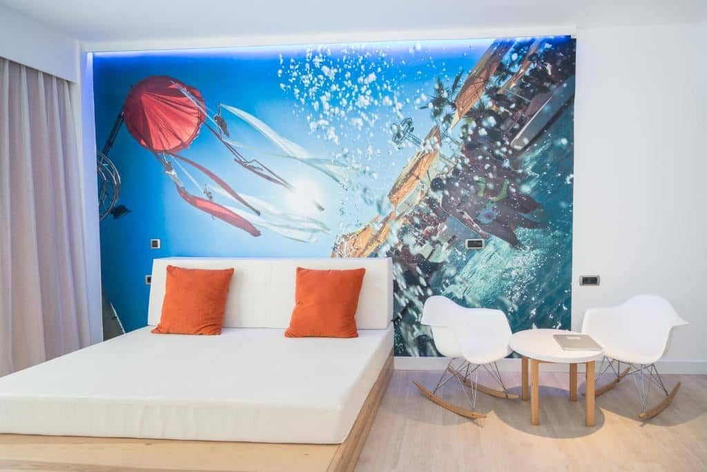 rooms-suite-junior-balcony-or-terrace