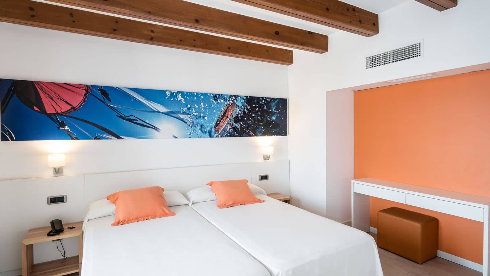 rooms-suite-junior-balcony-or-terrace