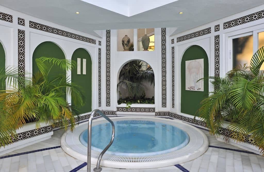pools-indoor-pool