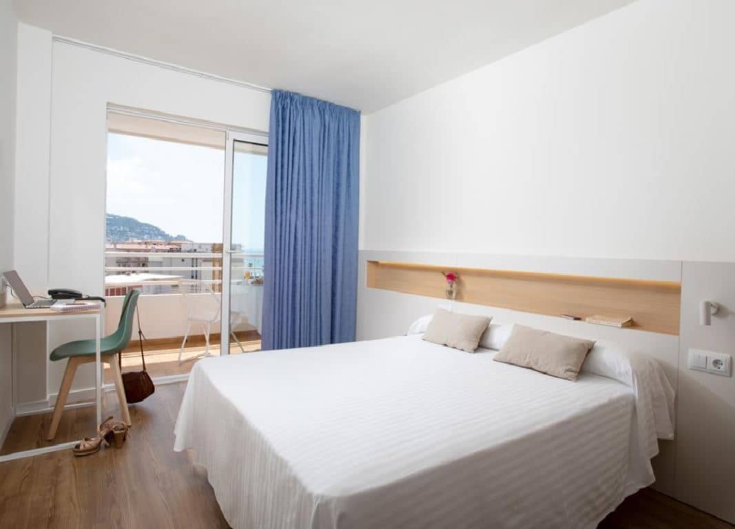 rooms-double-room