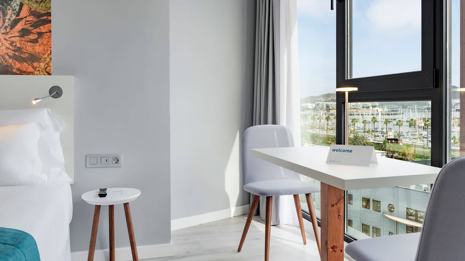 rooms-superior-room