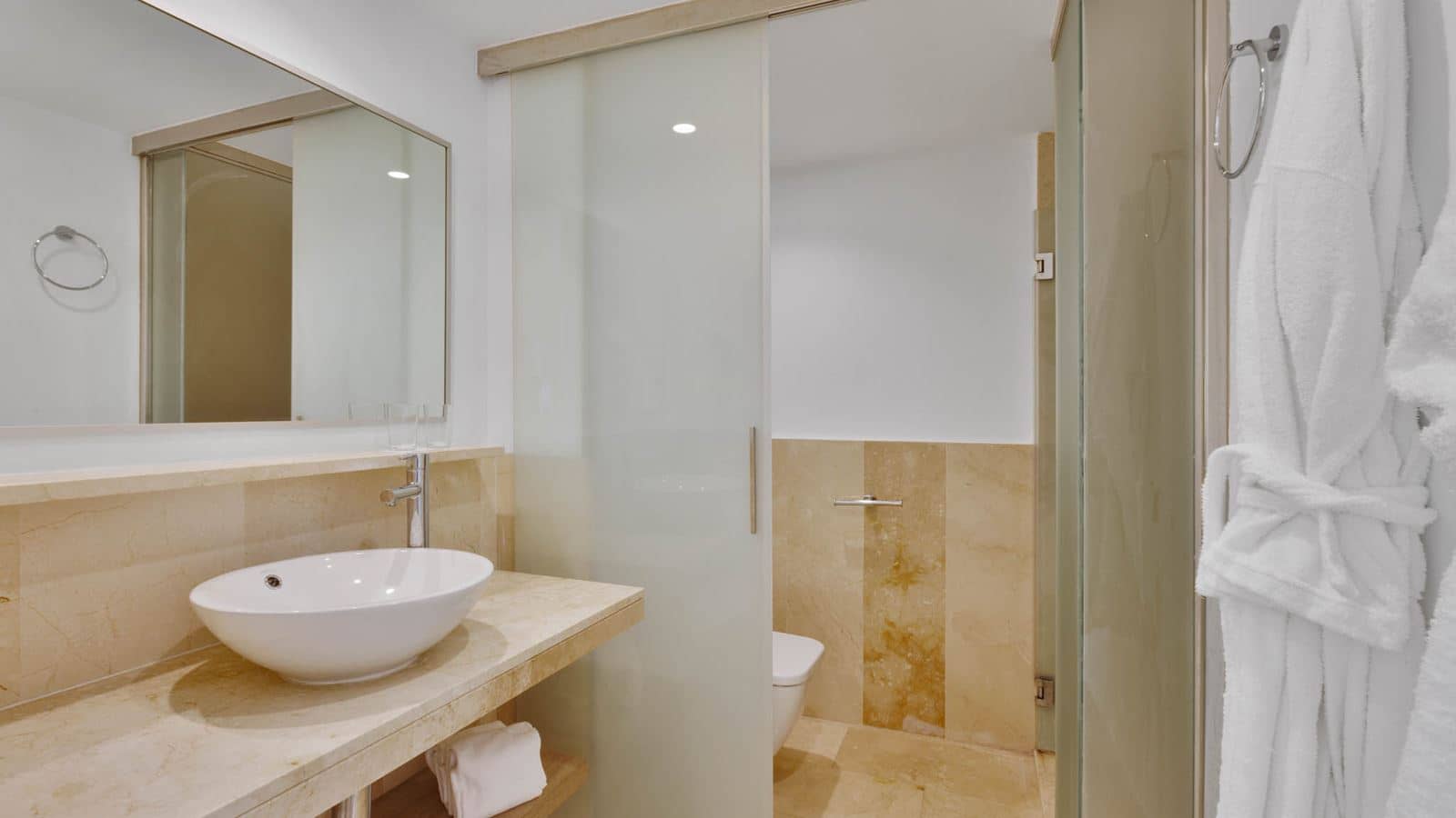 rooms-double-room-balcony-or-terrac