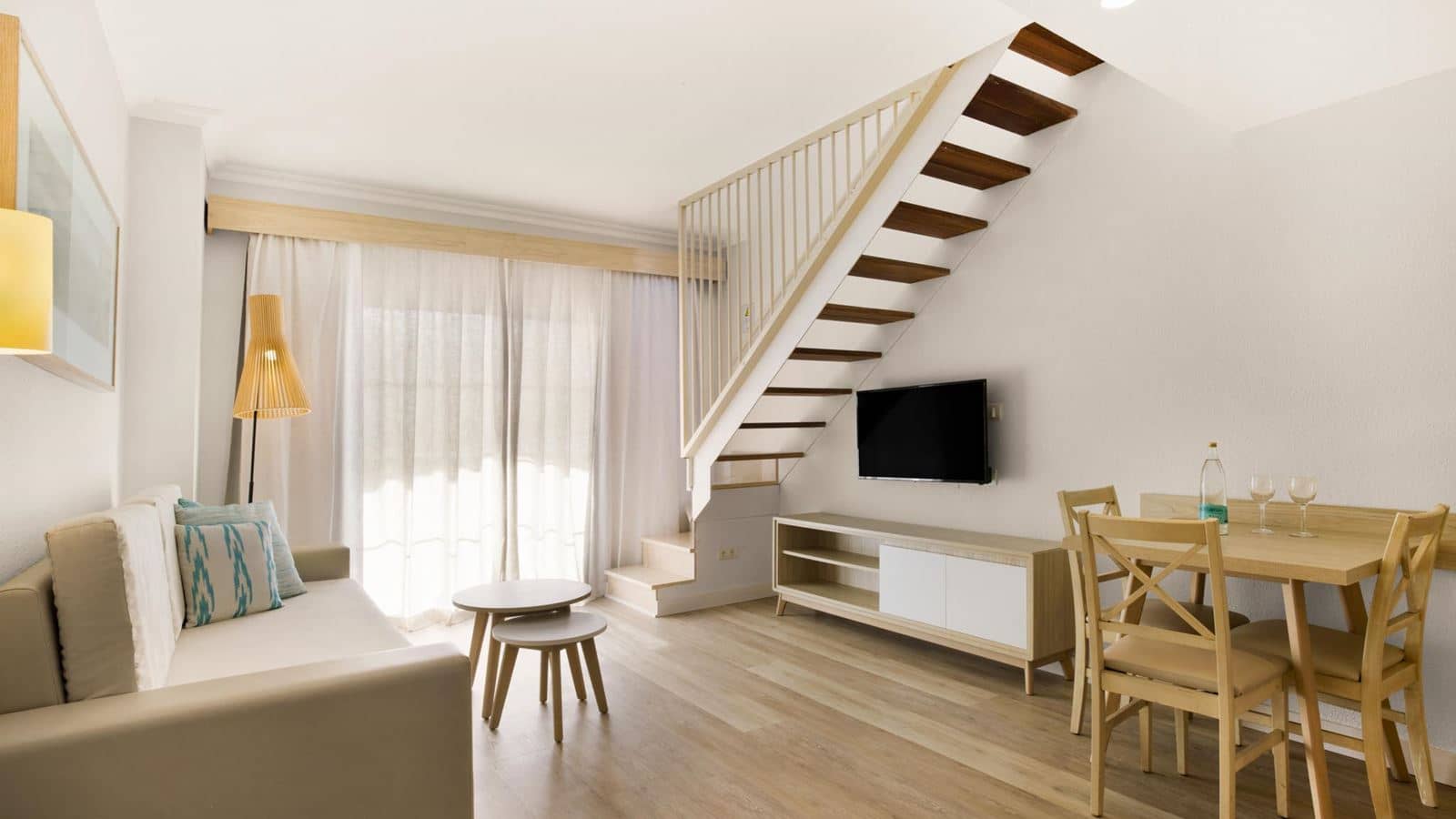 rooms-apt-1-bedroom-royal-terrace