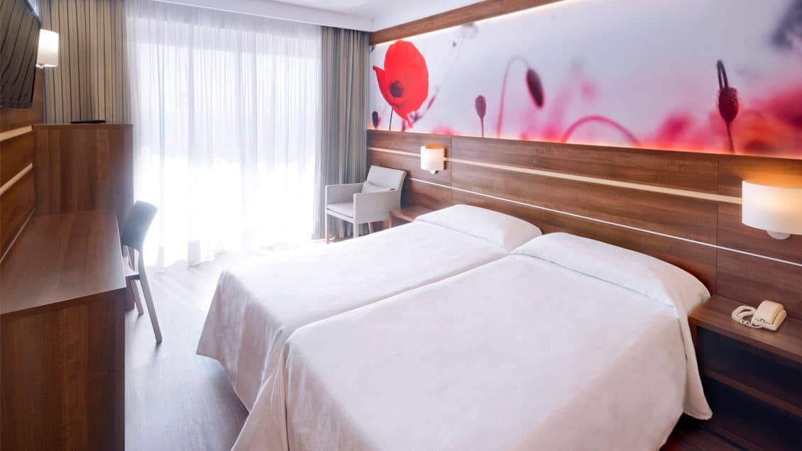 rooms-style-room-poolsea-view-tiple-style-room-poolsea-view