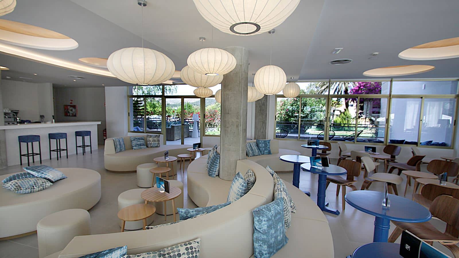 bars-pool-bar-olas
