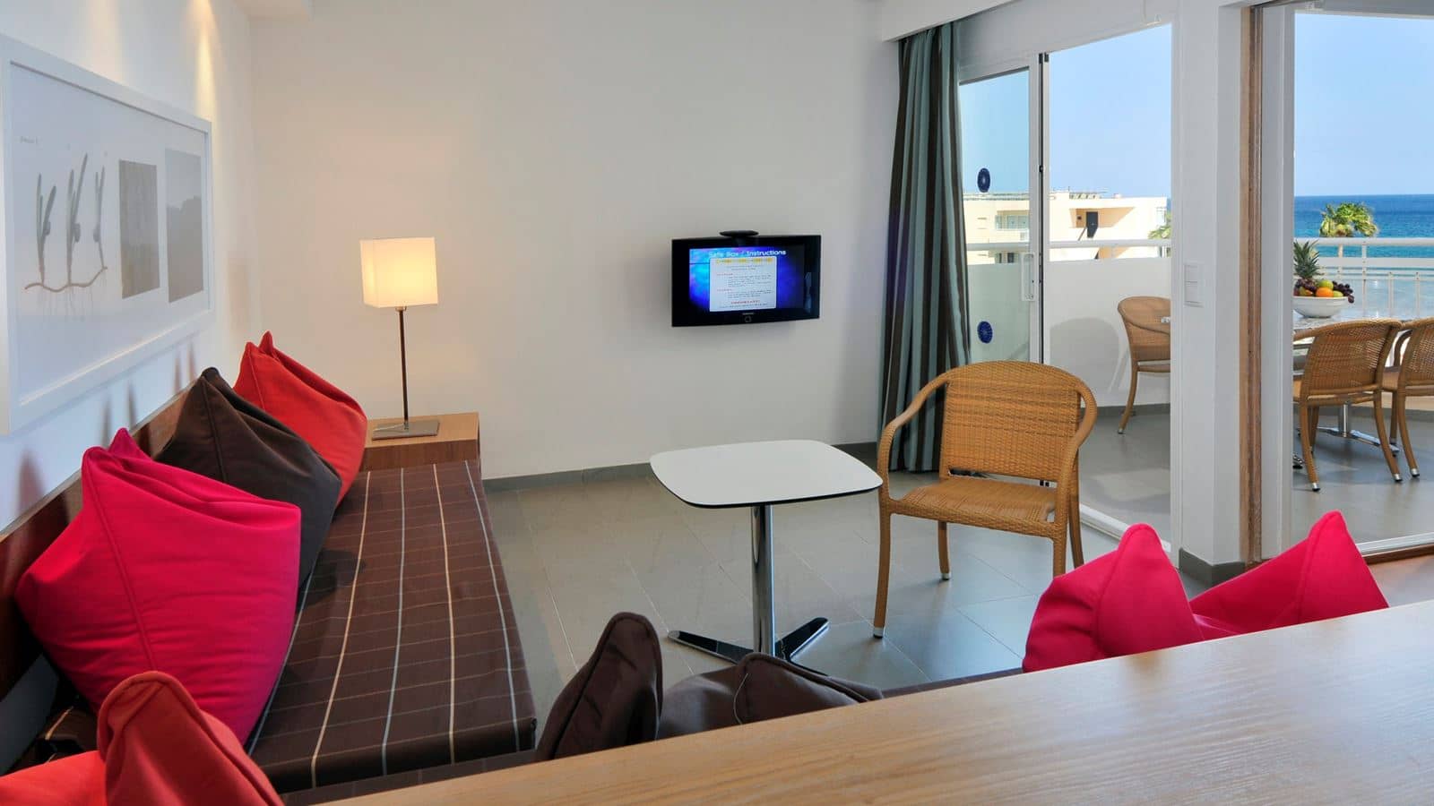 rooms-1-bedroom-apartment