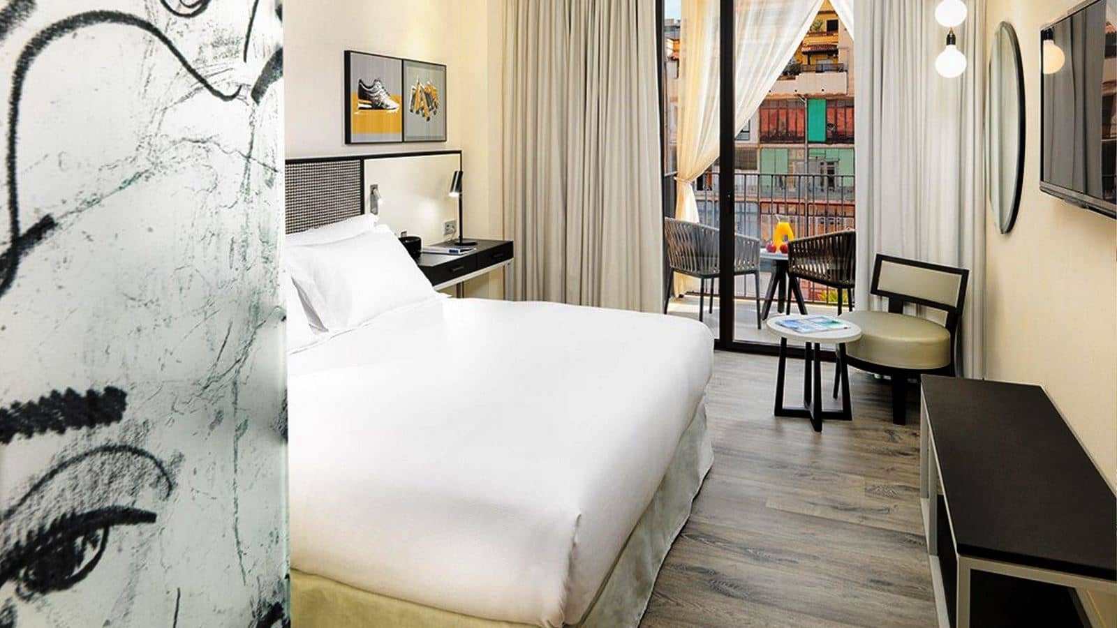 rooms-room-superior-capacity-2