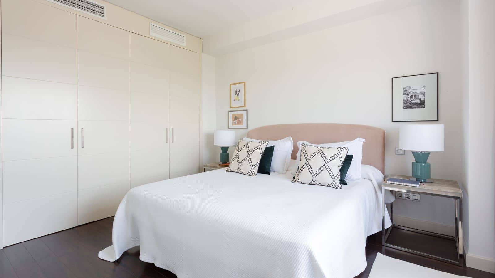 rooms-studio-superior