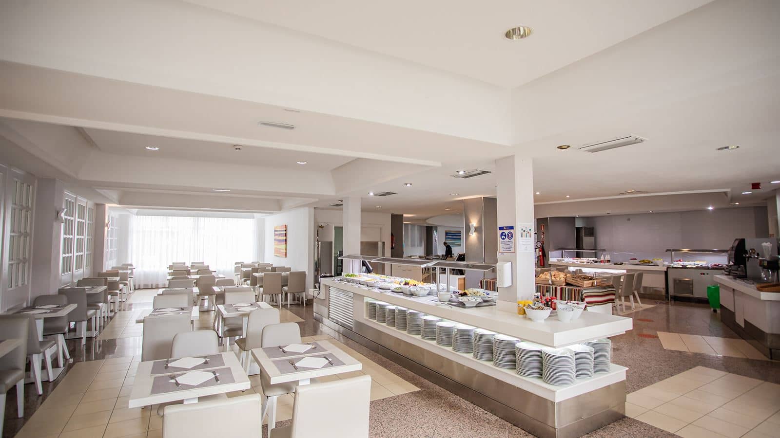restaurants-breakfast-and-dinner