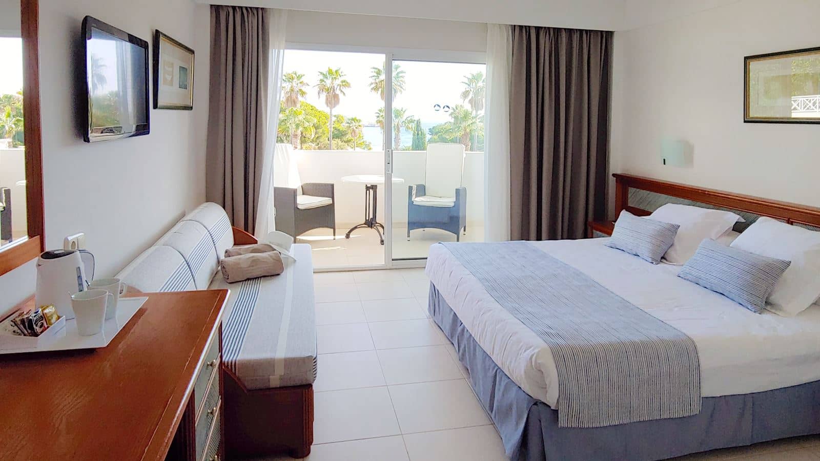 rooms-double-or-twin-standard