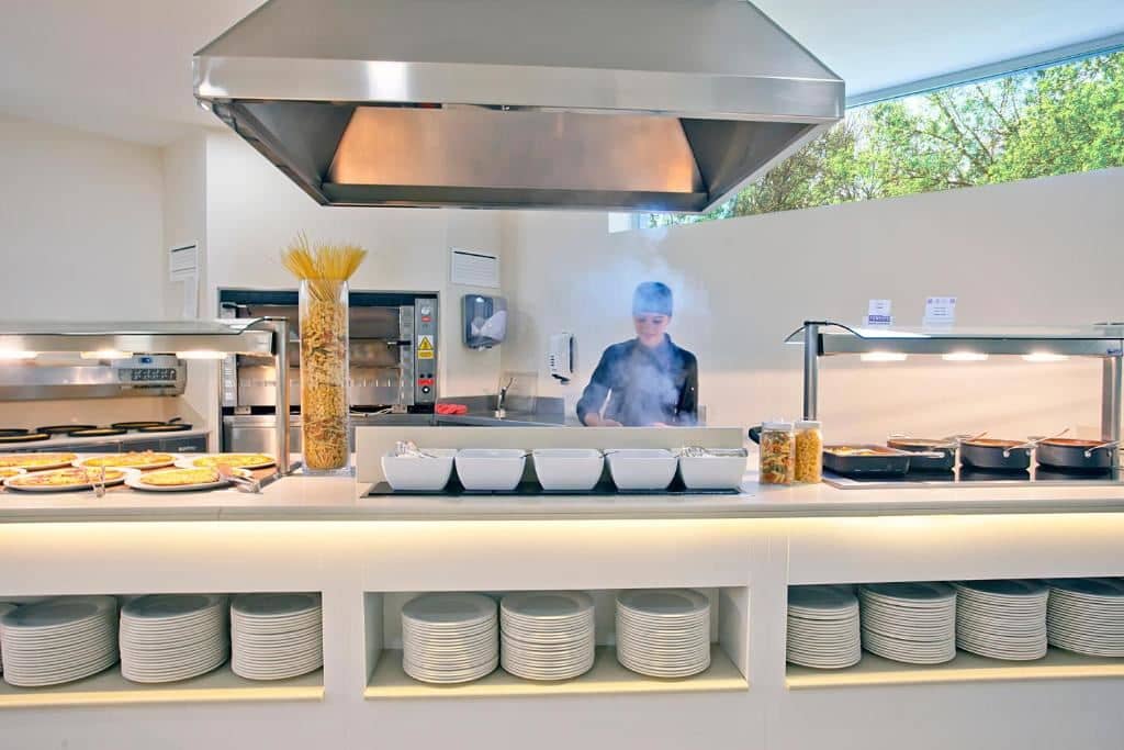 restaurants-breakfast-buffet
