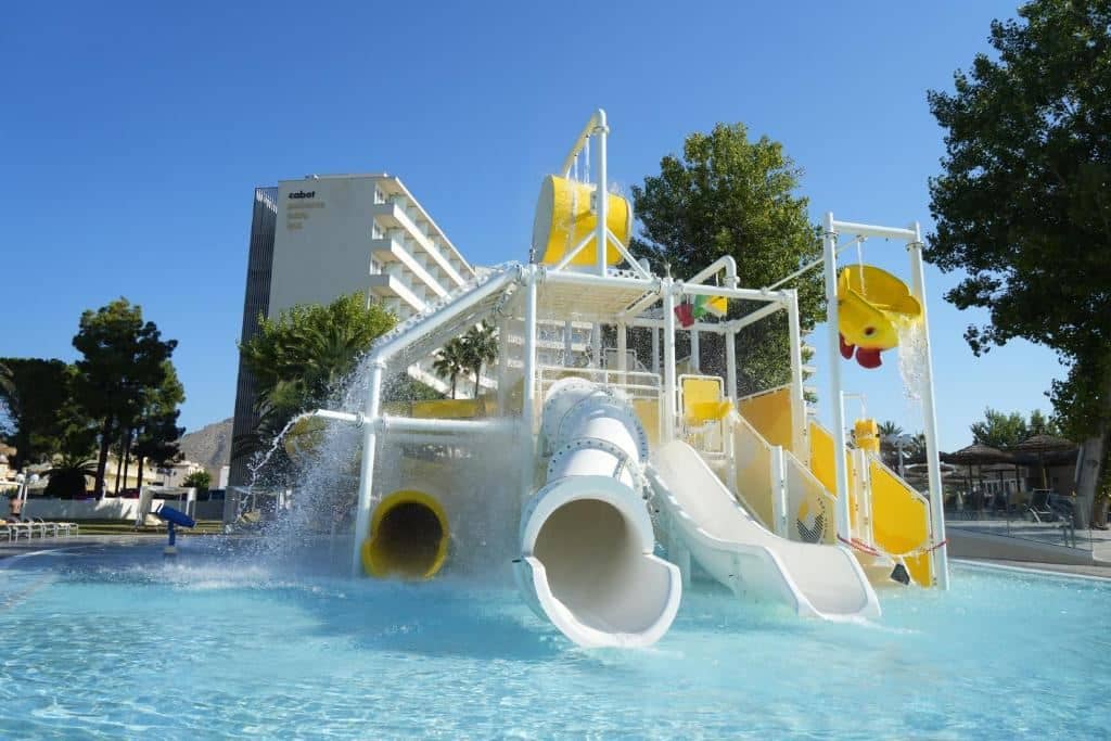 pools-outdoor-childrens-pool