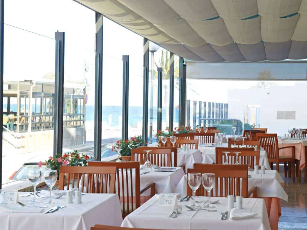 restaurants-restaurants