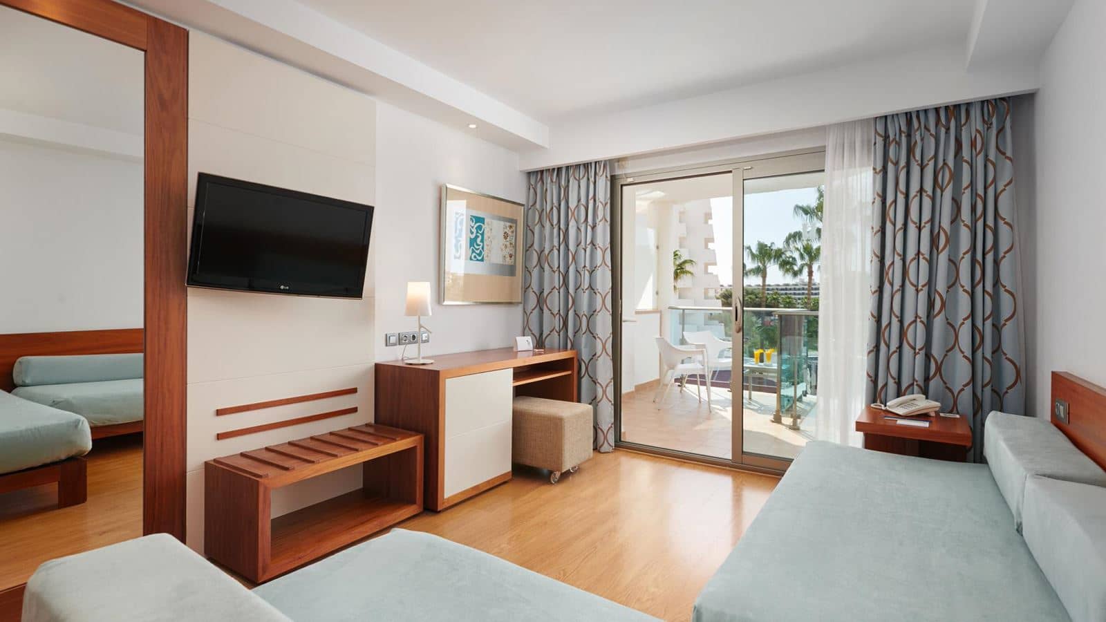 rooms-apartment-one-bedroom
