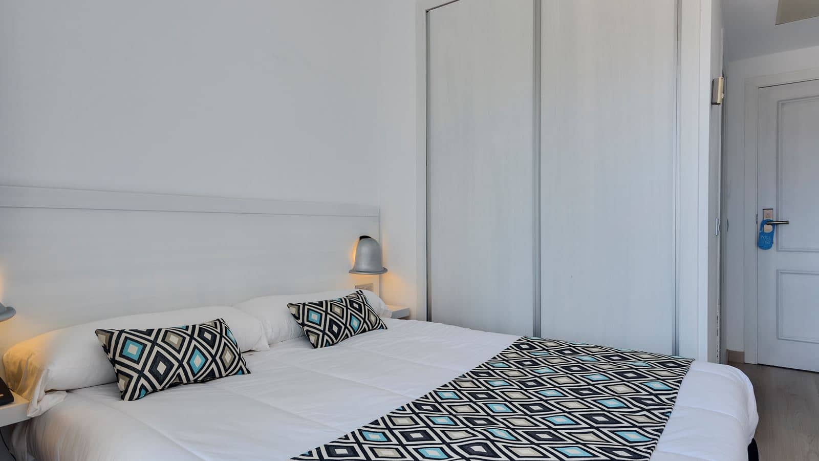 rooms-individual-balcony-or-terrace
