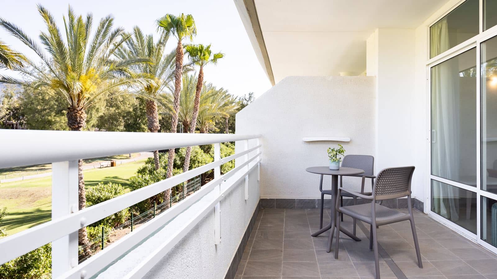 rooms-suite-garden-or-pool-view-balcony-or-terrace