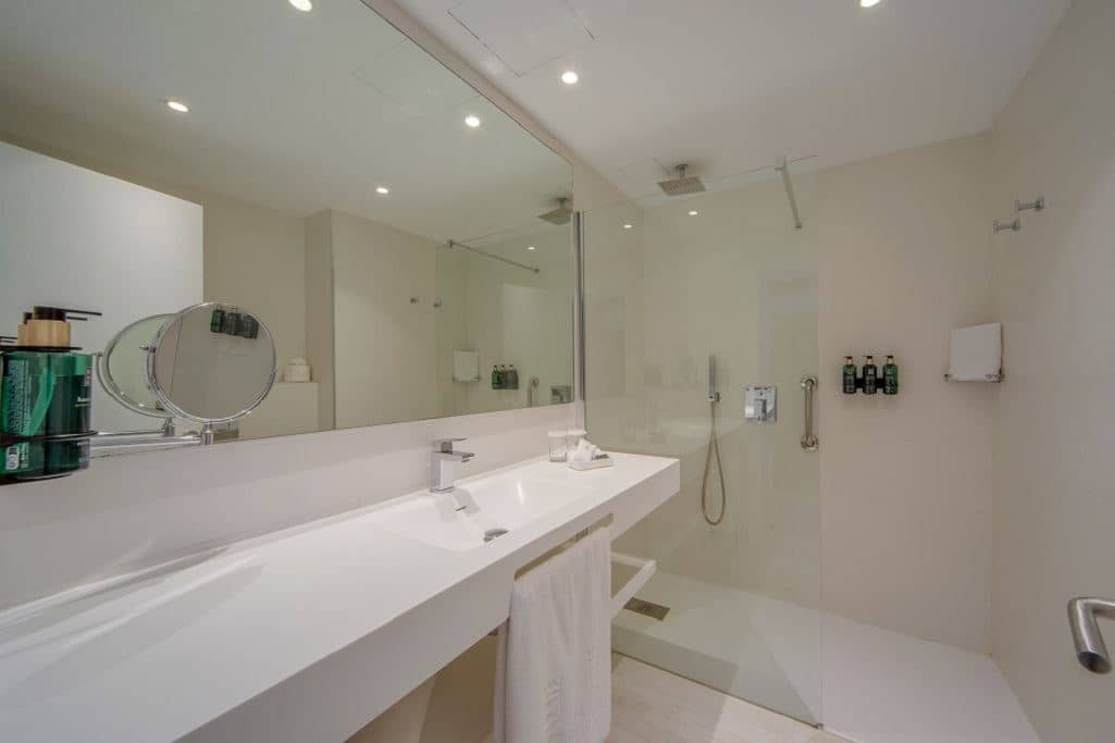 rooms-doble-standard-room