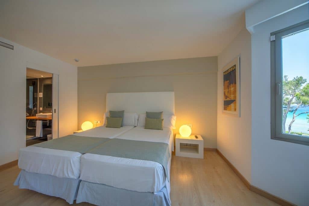 rooms-suite-side-sea-view