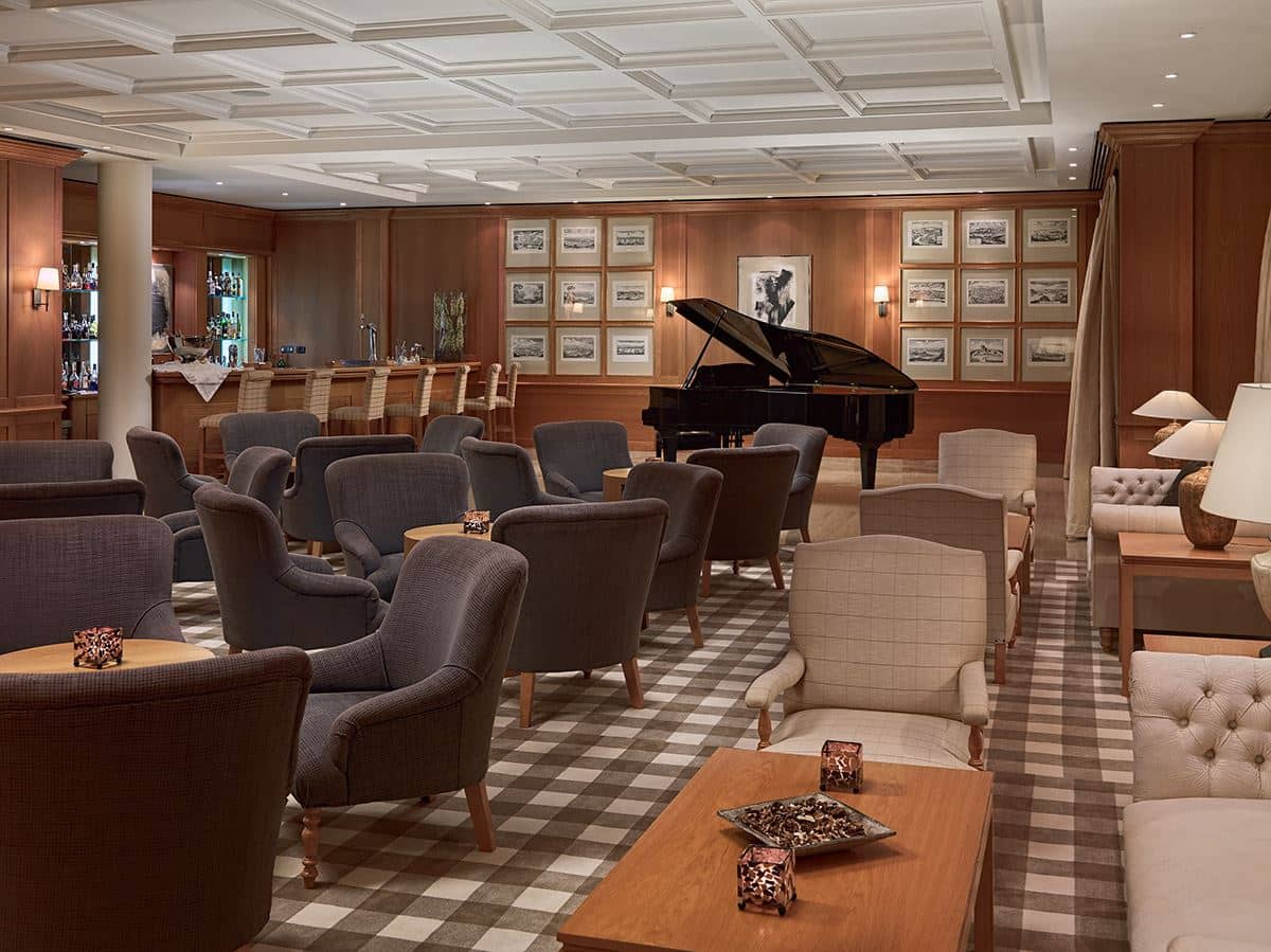 bars-piano-bar