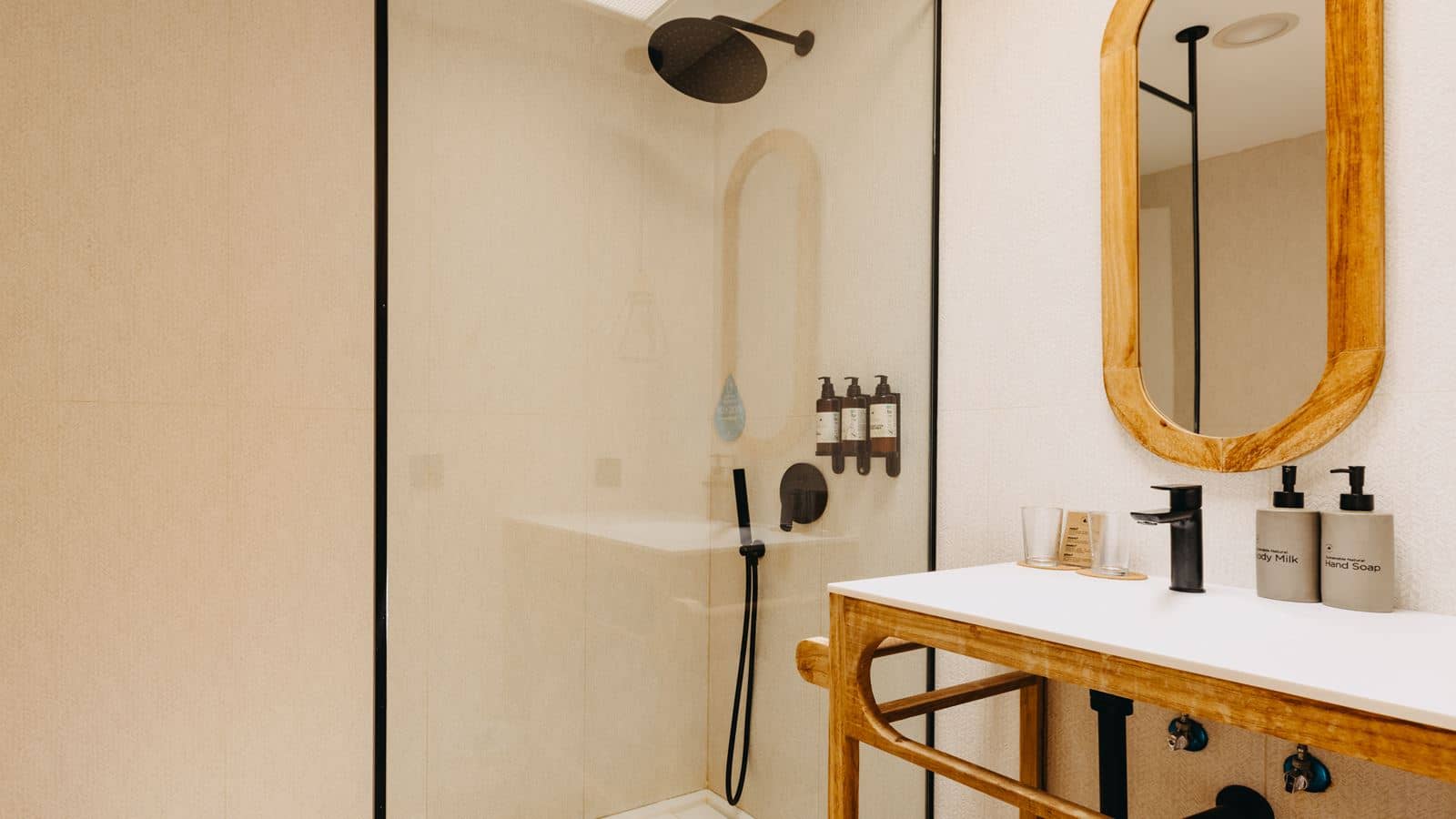 rooms-suite-2-bedrooms