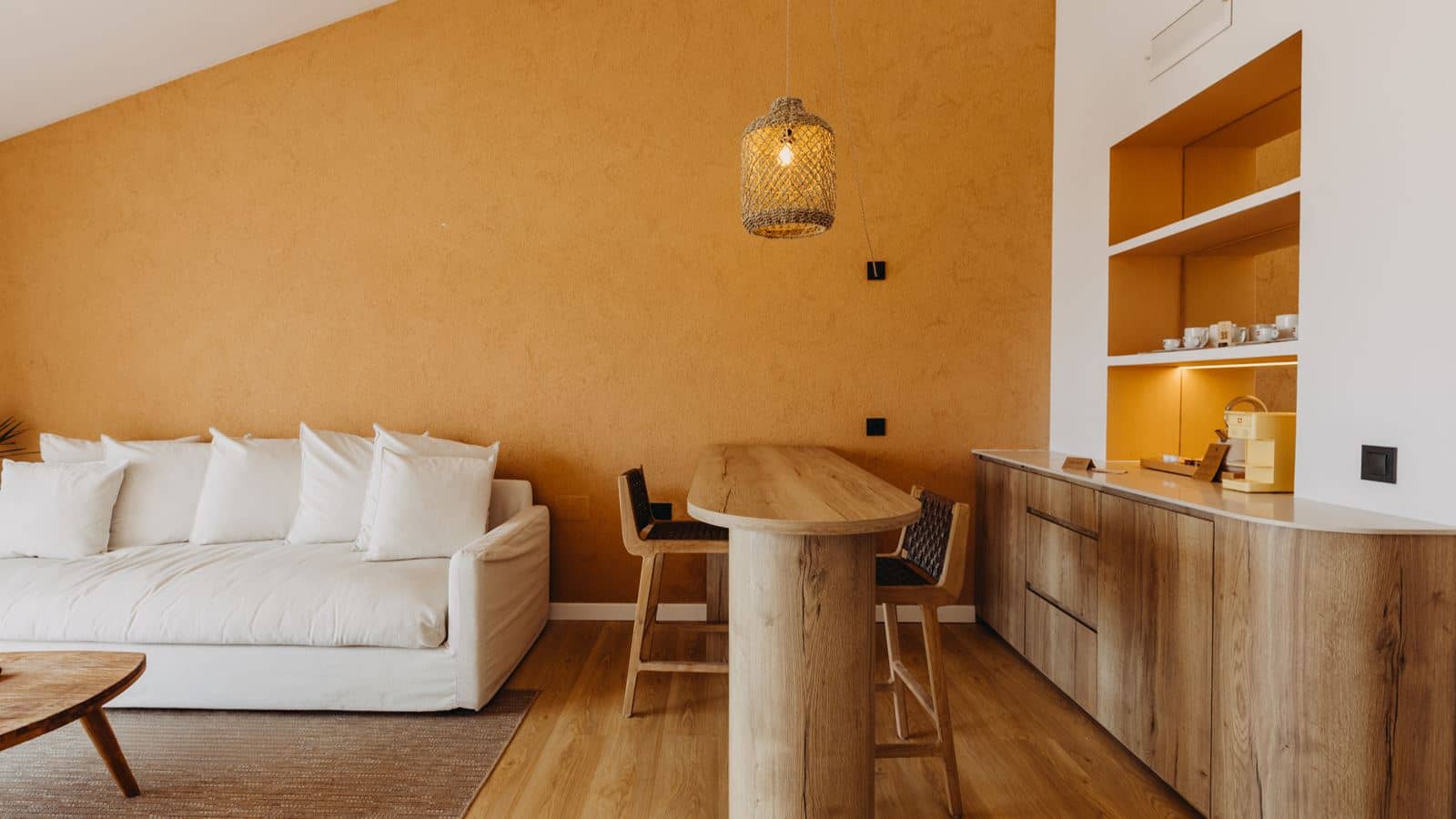 rooms-suite-2-bedrooms
