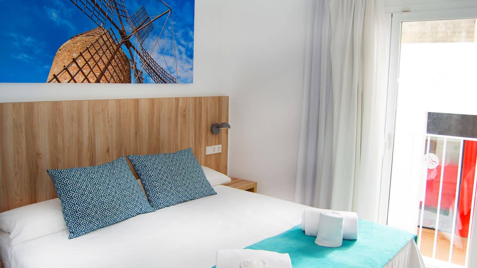 rooms-economy-double-room