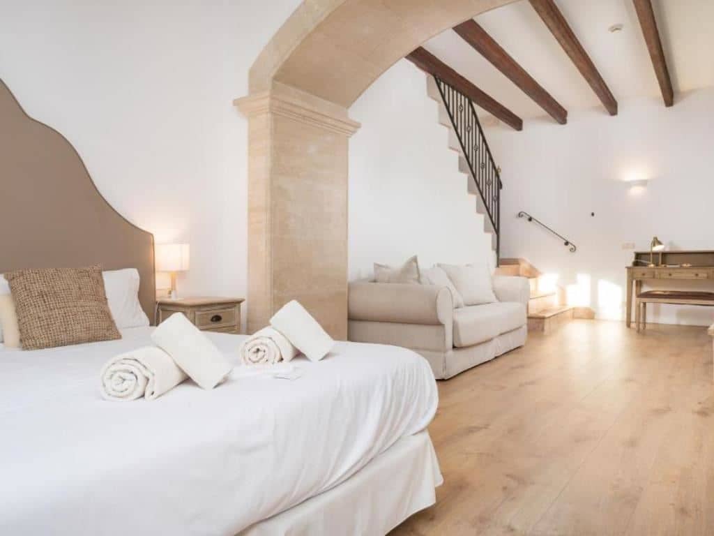 rooms-family-room