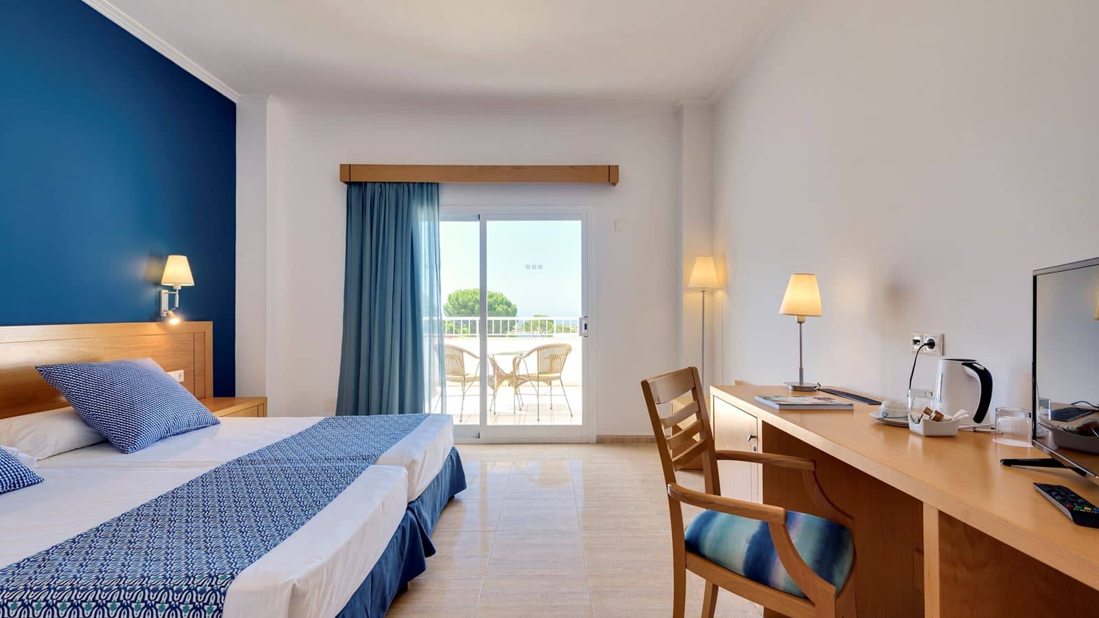 rooms-double-room