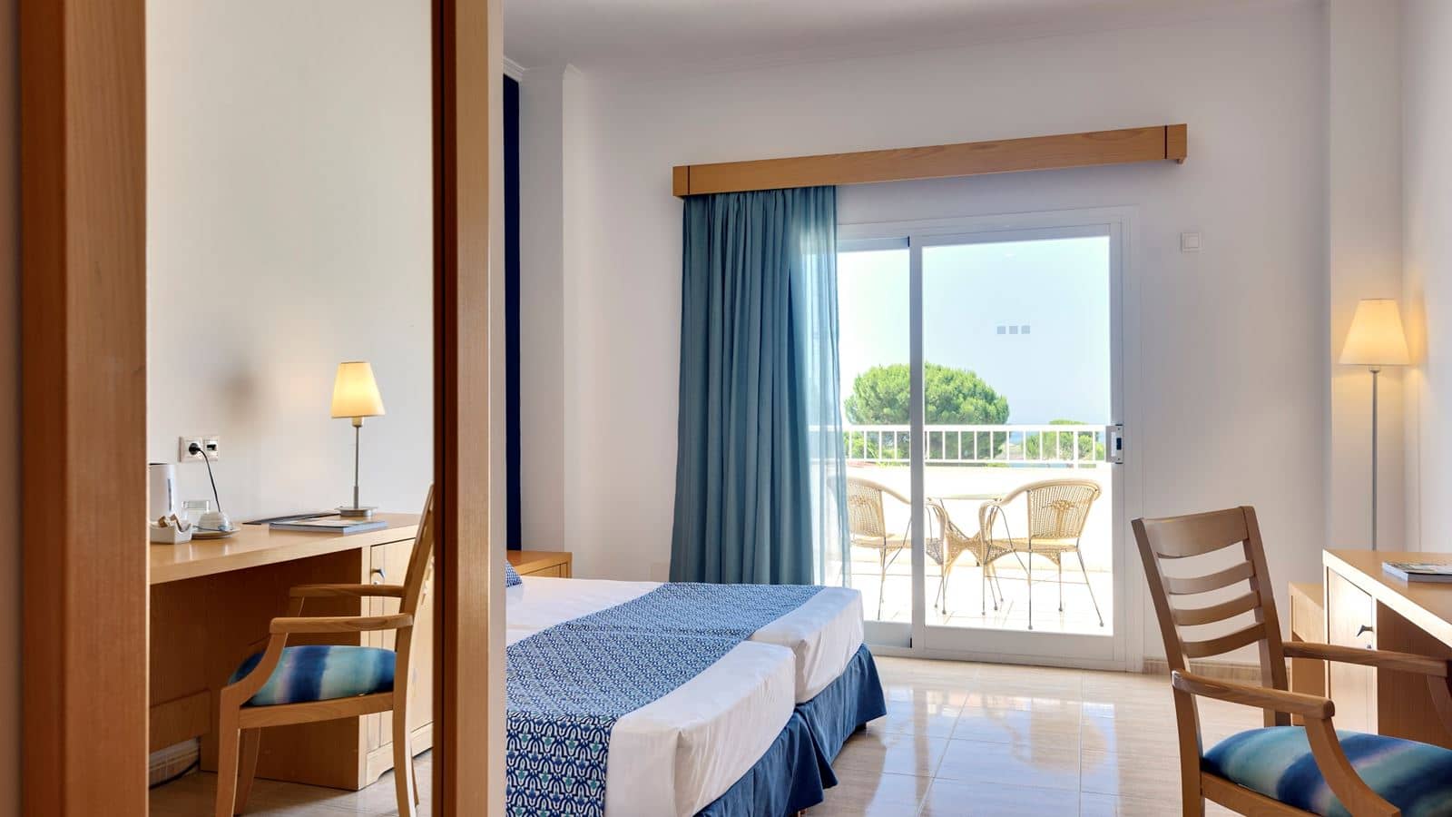 rooms-double-room