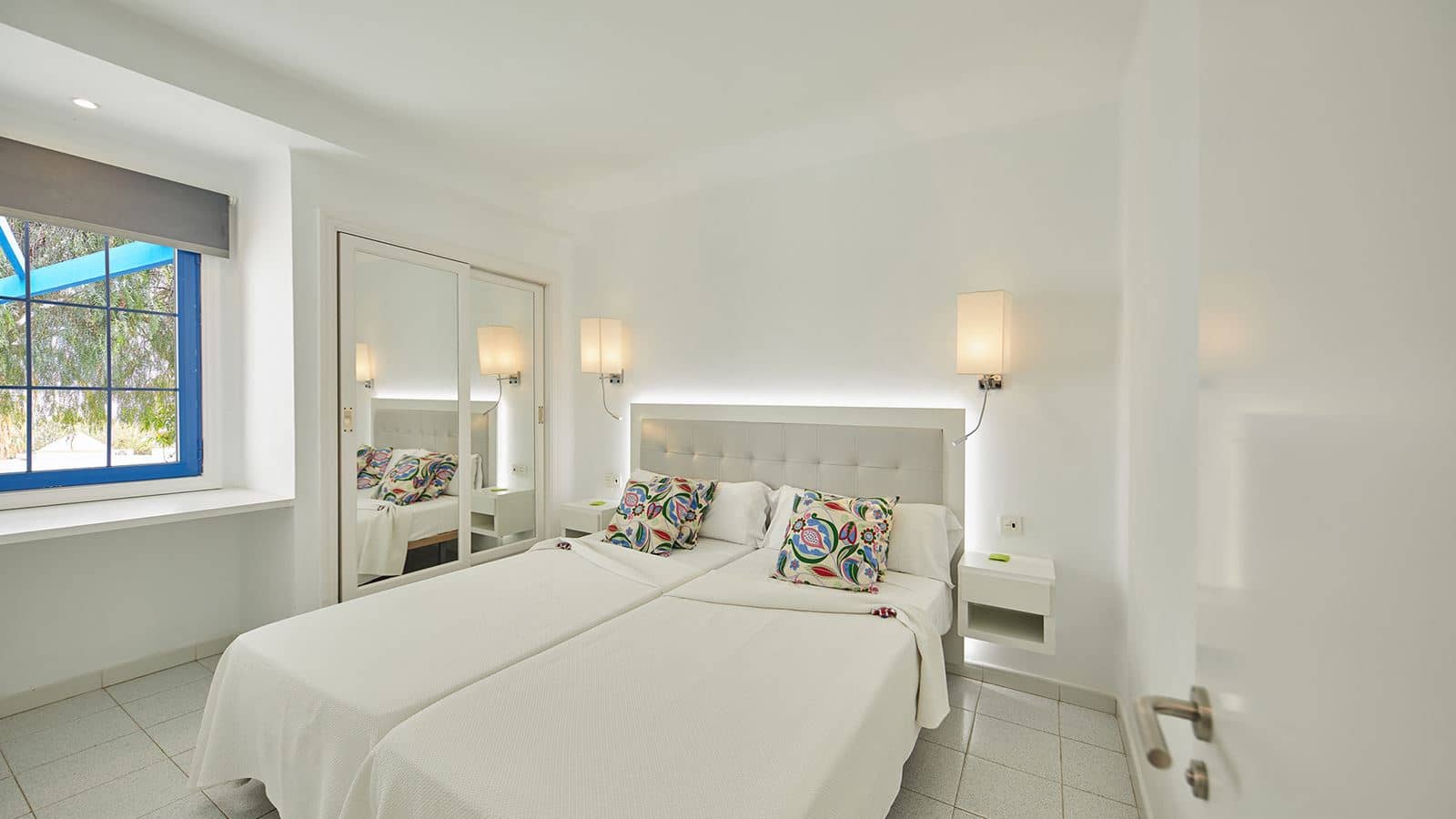 rooms-one-bedroom-bungalow-with-balcony-or-terrace