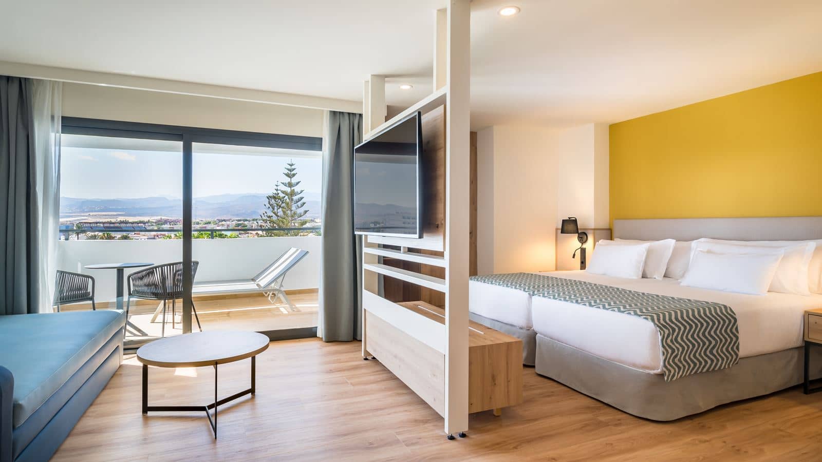 rooms-junior-suite-deluxe