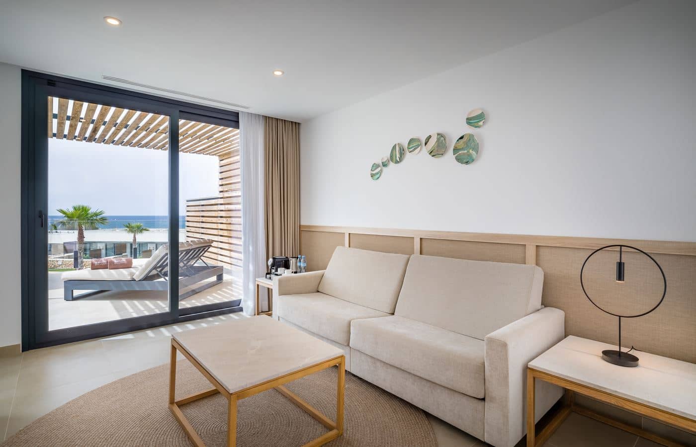 rooms-sui--suite-with-terrace