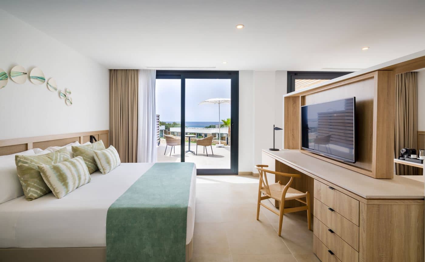 rooms-sui--suite-with-terrace